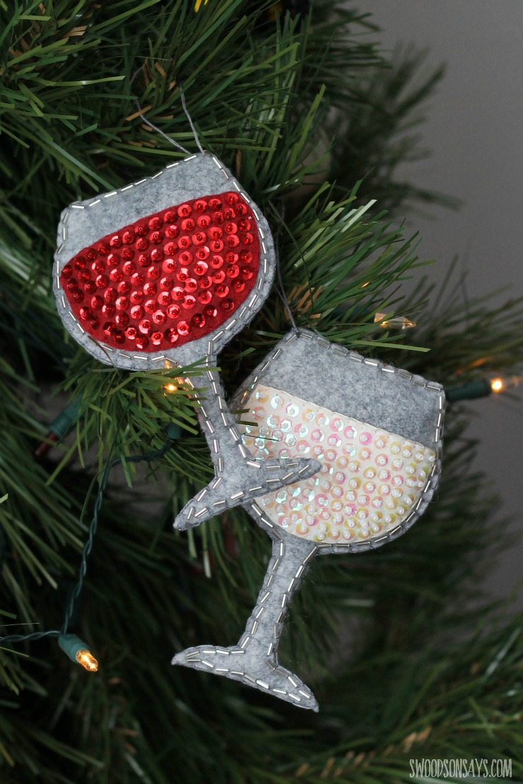 sequined-ornament-wine-glass-tutorial-1