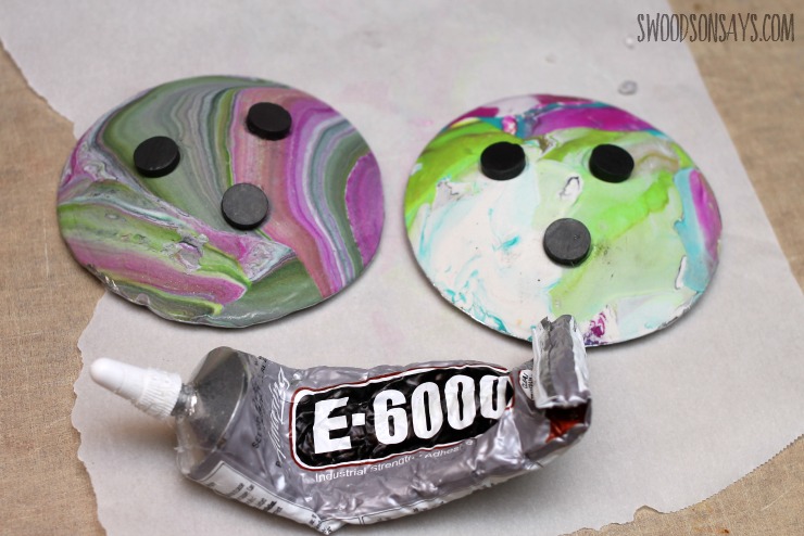 how-to-glue-magnets-to-clay