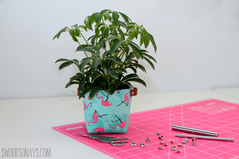 fat quarter sewing project fabric bucket