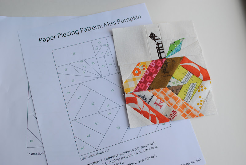 paper pieced pumpkin block