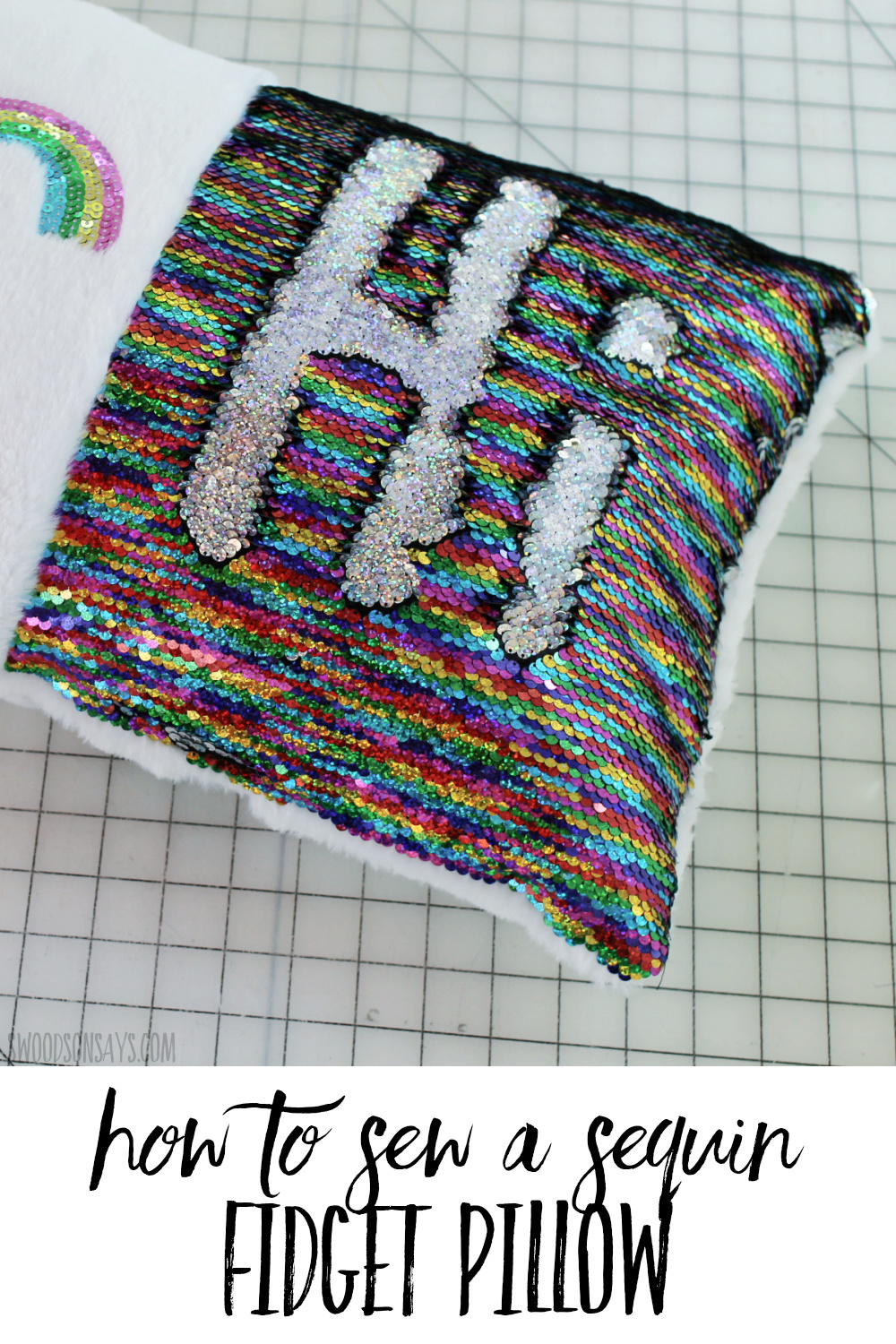 reversible rainbow sequin pillow diy(1)